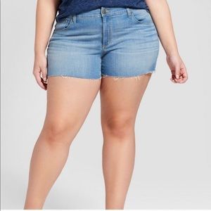 UNIVERSAL THREAD NWT DENIM HIGH RISE SHORTS  SZ 8